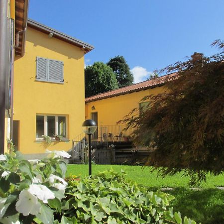 Ostello Residenza Molinatto Oggiono Bagian luar foto