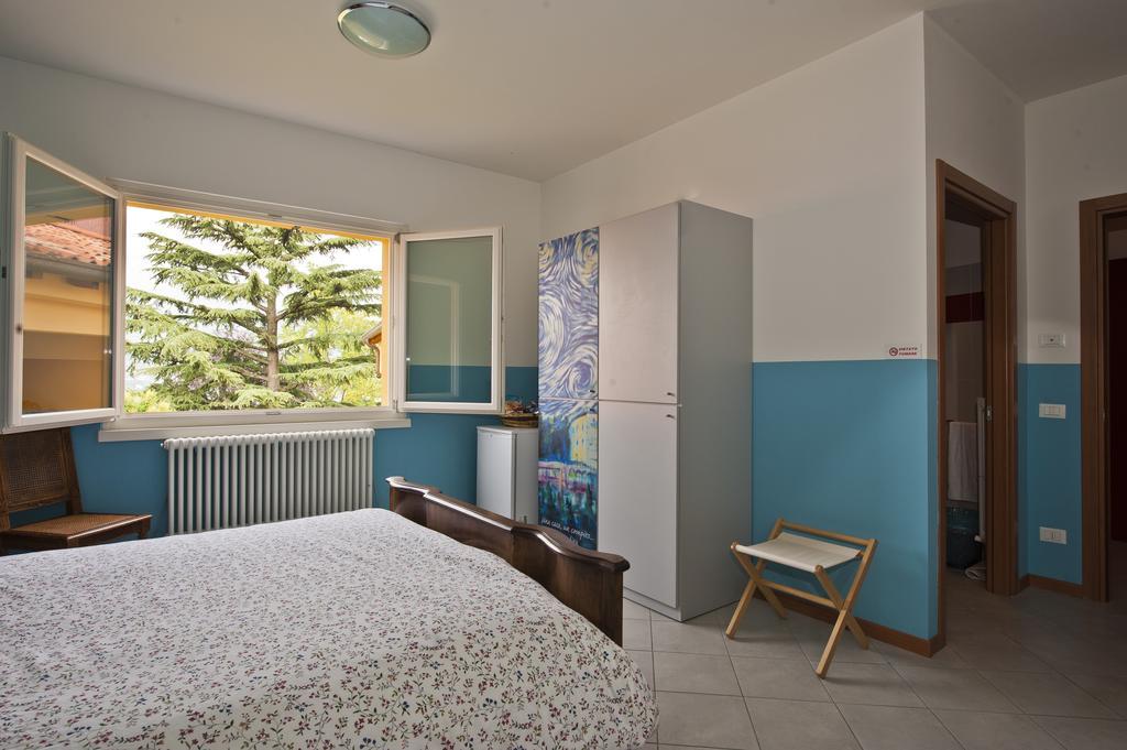 Ostello Residenza Molinatto Oggiono Ruang foto