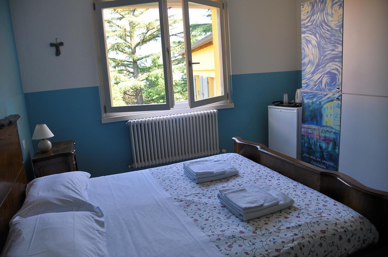 Ostello Residenza Molinatto Oggiono Bagian luar foto