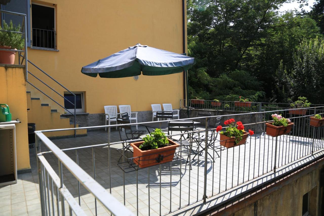 Ostello Residenza Molinatto Oggiono Bagian luar foto