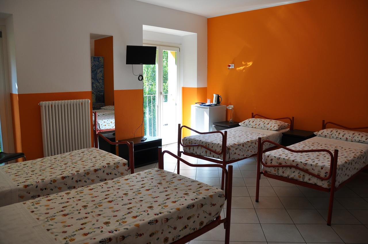 Ostello Residenza Molinatto Oggiono Bagian luar foto