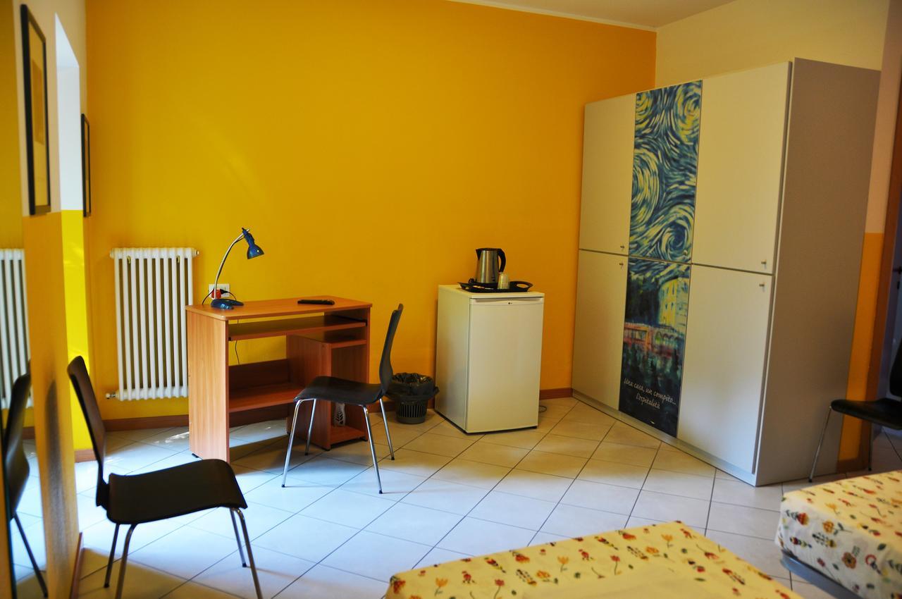 Ostello Residenza Molinatto Oggiono Bagian luar foto